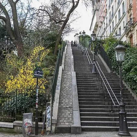 Studio In Heart Of Montmartre Sacre Coeur * פריז